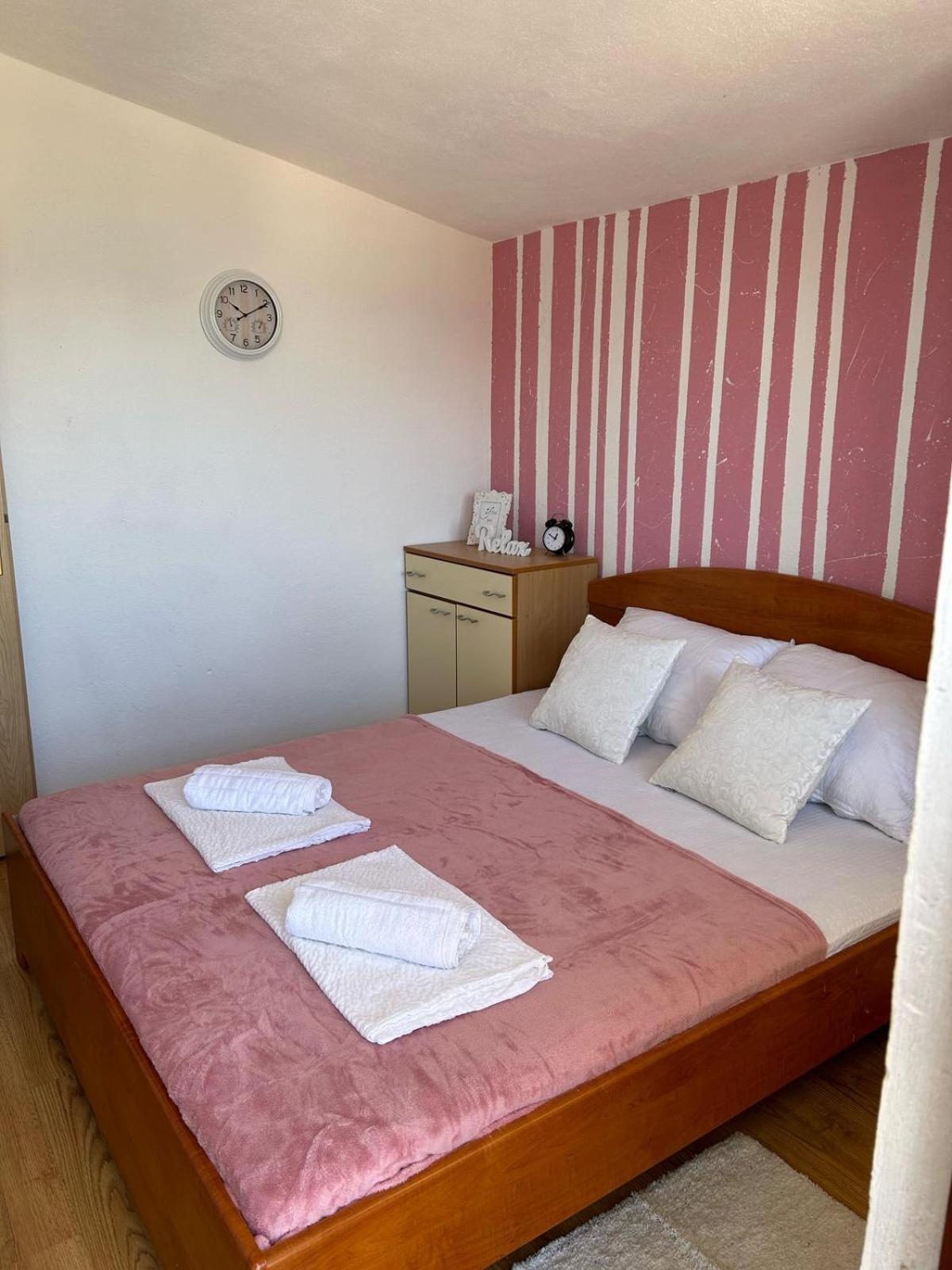 Apartment Aralo - Veraja Drače Kültér fotó